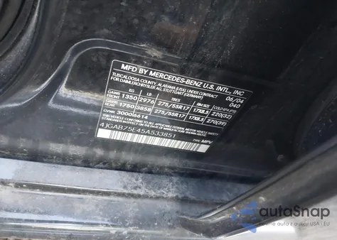 2005 Mercedes-Benz Ml 500 4Matic z USA, uszkodzony, nr VIN 4JGAB75E45A533851